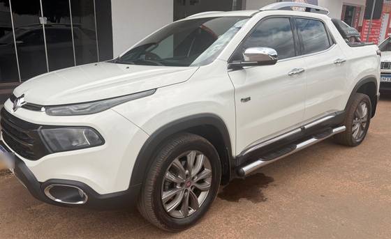 FIAT TORO 2.0 16V TURBO DIESEL RANCH 4WD AT9